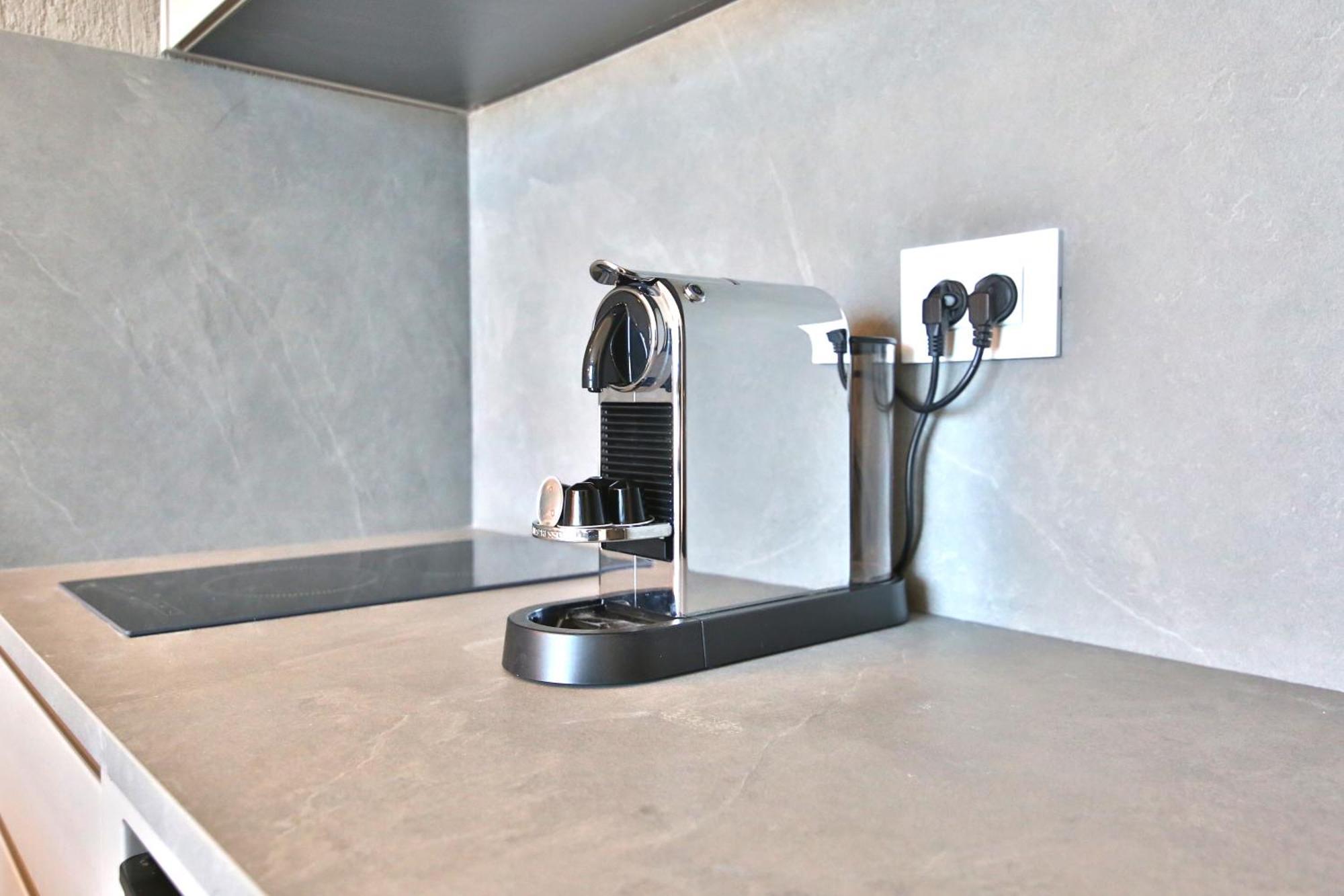 Luxury Suites By Notaly Ariel - Carmel Beach 海法 客房 照片