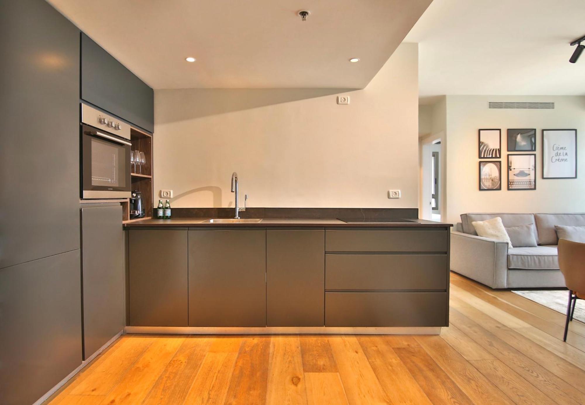 Luxury Suites By Notaly Ariel - Carmel Beach 海法 外观 照片